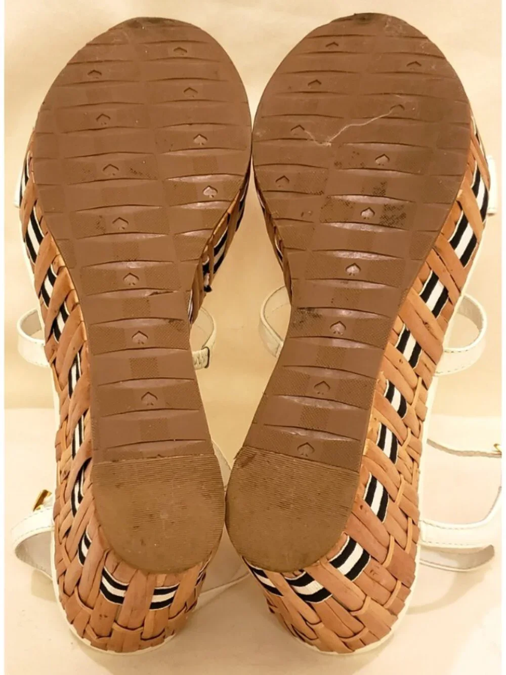 Kate Spade New York T-strap Wedge Sandals Size 9M White Patent Leather